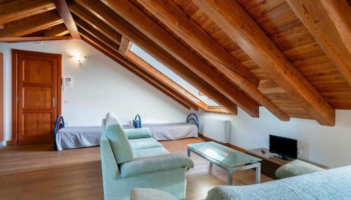 In the historic building, con aria condizionata - Foto 2