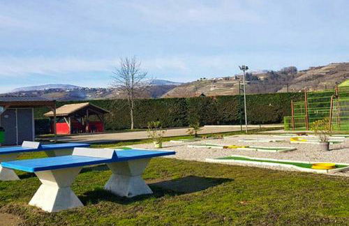 Bungalow charmant à Condrieu avec piscine partagée conviviale - Foto 8