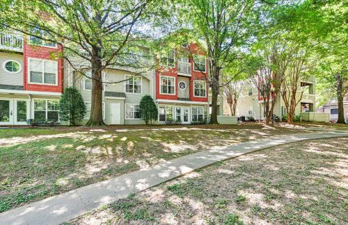 half Mi to Bank of America Stadium Uptown Condo! - Photo 23