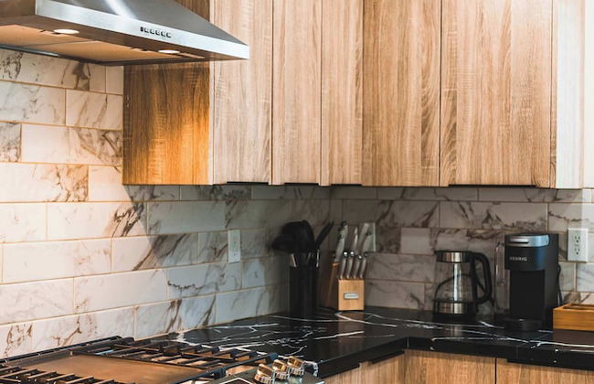 Not Affected by the Fire/spacious Modern Retreat w Luxury Amenities & Style - Foto 24