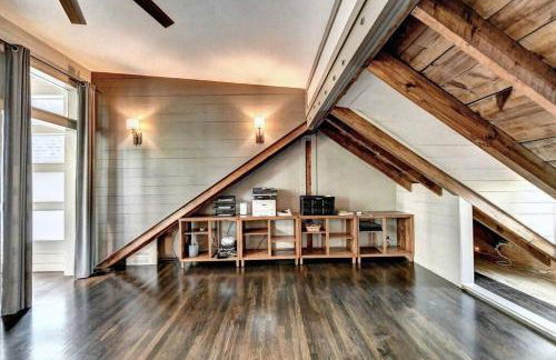 Modern Farm house in heart of the City- Sleeps 12 - Foto 14