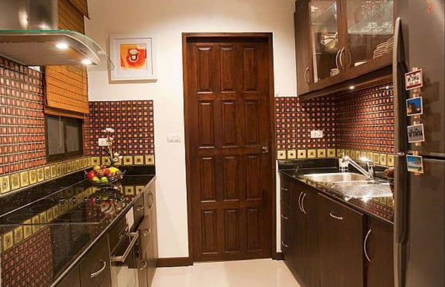 4 Bedroom Private Bali Style Villa HH1 - Photo 20