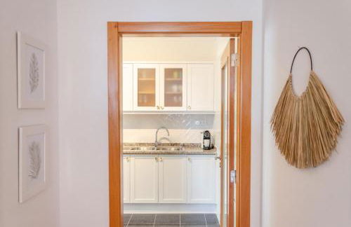 Unique Tropical Style Penthouse with a Dreamy View - by Portugal Collection - Photo 27