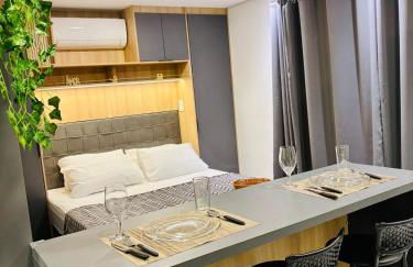Studio Luxuoso Cama Queen Ar Condicionado e Cozinha Completa - Photo 4