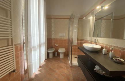 Indipendent Studio Apartment with Terrace - Parking - Foto 28
