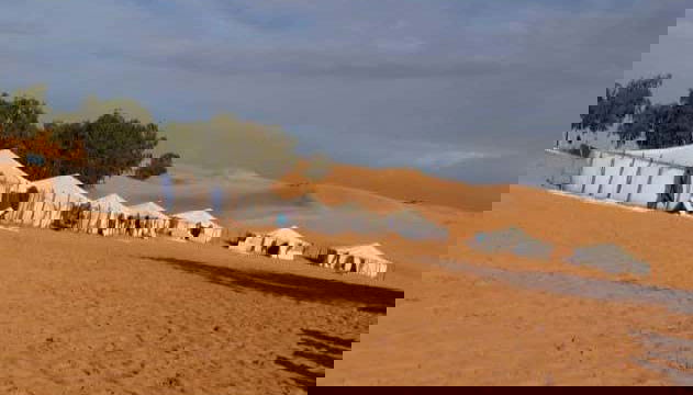 Camp de tentes dans le désert de Lompoul