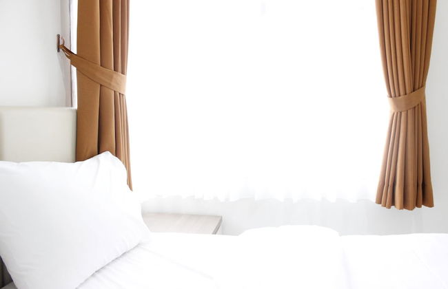 Cozy 2BR Apartment @ Newton Residence - Foto 13