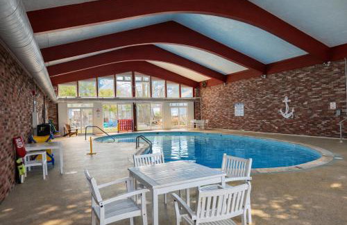 Courtyard Resort - Photo 18