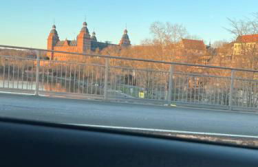 2-Zimmer Apartment - Zentral über den Dächern von Aschaffenburg - 5 min vom HBF - Gegenüber City Galerie - Foto 26