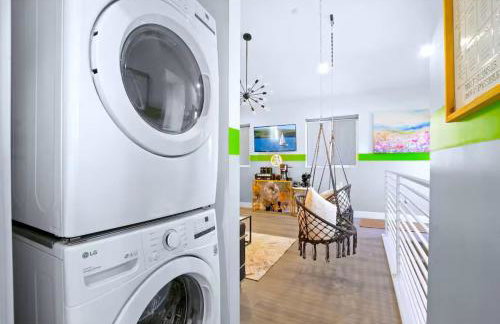 E - 2 Homes - Sleeps 26 by Universal - Patio -Games - FIFA SoFi World Cup - Foto 38