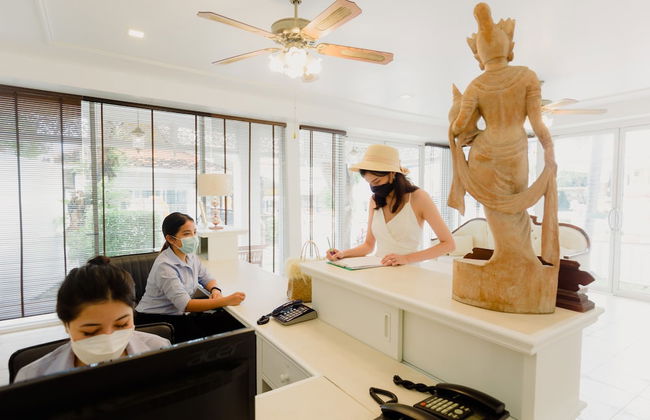 Villa Raya Private Pool Villas Resort - Photo 4