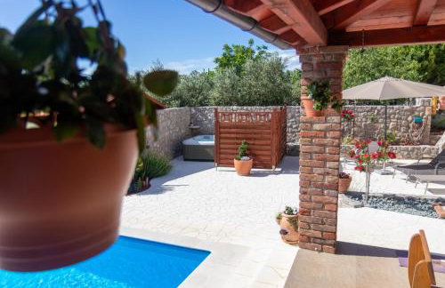 Holiday - Therapy - Foto 18