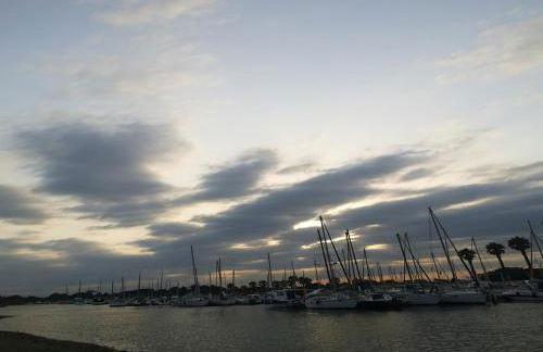 Villa avec plage à pied et grande piscine - Foto 33
