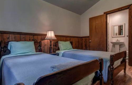 Cozy Cottage Rental with Small Private Pond in Canadensis, Pennsylvania - Foto 9