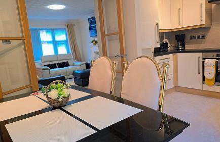 Modern luxury 3-bedroom guesthouse in Wigan - Foto 43