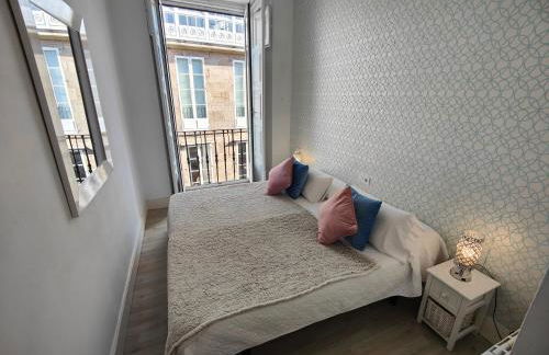 Rua Nova Apartment 28, 3 Dormitorios, WIFI, PS4 y Netflix, a 200m Catedral - Foto 24