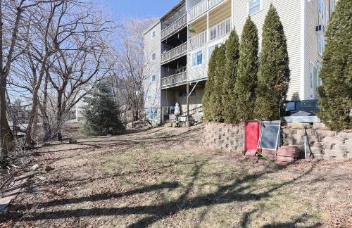 Eastie Roomy 3BR with Easy City and Airport Access - Foto 4