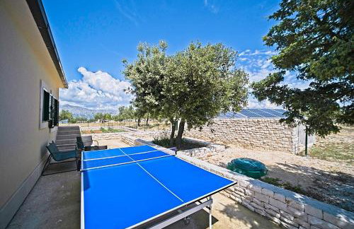 Family friendly house with a swimming pool Pucisca, Brac - 21499 - Foto 14