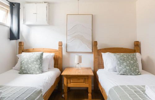 Relaxing Cotswolds Farm Stay - Near Burford - The Parlour - Foto 43