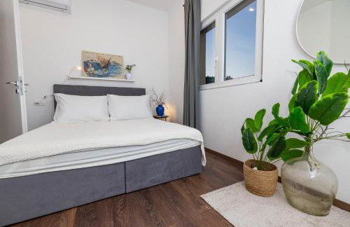 Modern Urban Oasis - Korčula - Photo 42