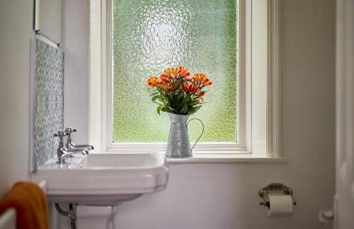 Holmes Cottage in the heart of Haworth - Foto 11