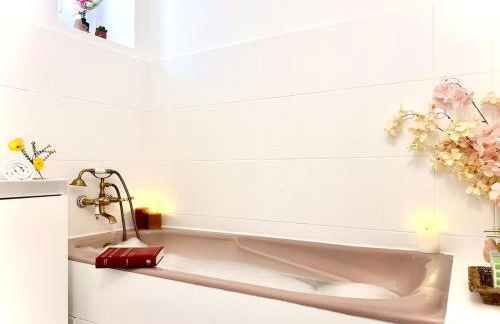 Terrasse privée - Centre Valence - Gare 5 min - Wifi rapide - Foto 10