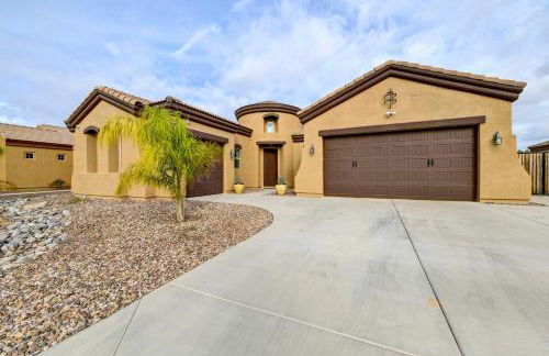 Pool, BBQ and Bar Family Home in Queen Creek - Photo 2