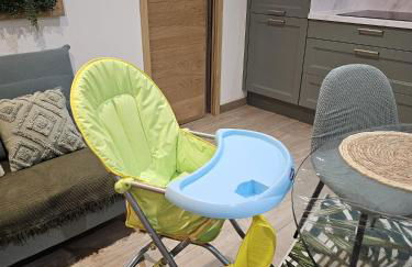 La Dame - Parking Privé GRATUIT Proche GE Alstom & Centre-Ville - Foto 13