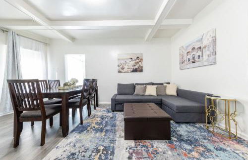 8 Beds Home with 4 Car Parking Space - Near DTLB - Foto 46