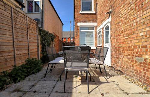 Comfy 4 Bed, Sleeps 8, fast WIFI, Contractor friendly - Foto 62