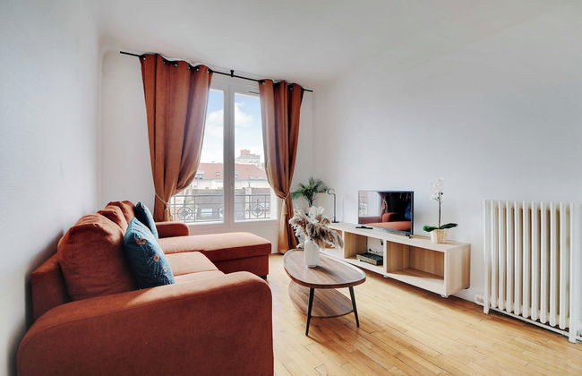 Cozy Apartment 2bdr/4p - in the Heart of Suresnes - Foto 8