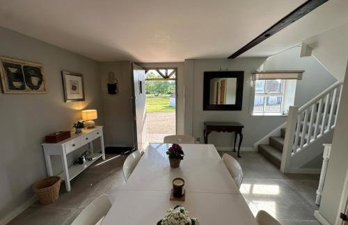 Charming rural cottage & private garden near South Downs - Great location for hiking - Photo 11