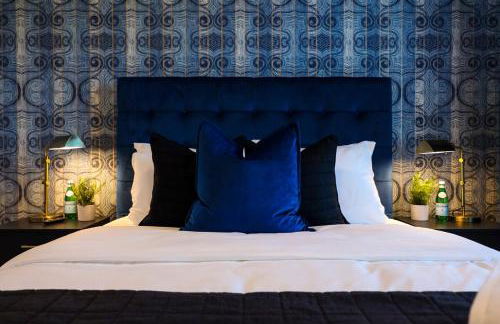 New Lux Townhome 6 mins to DT Rooftop Sleeps 12 - Foto 36