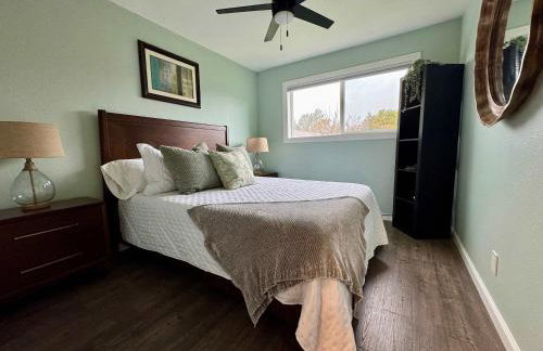 Charming dog-friendly home next to regional park - Foto 59