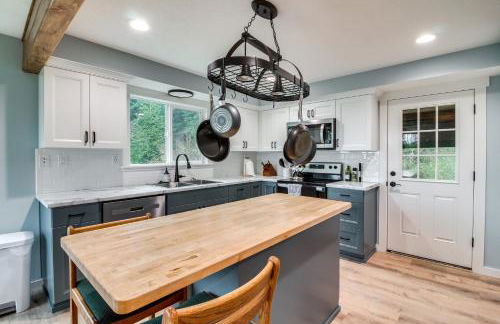 3 Mi to Reedsport Home with Umpqua River Views - Foto 9