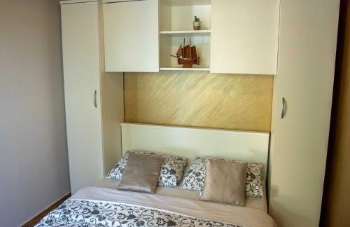 Holiday Home Luna - Two Bedroom Holiday Home With Sea View - Photo 36