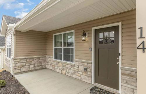 Beautiful NEW Home among the Nook in Hamilton, OH - Foto 14