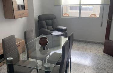 Gran piso 3 habitaciones - Foto 8