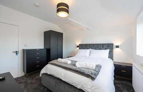 Modern 5-Bed Home EV City Centre 10 min - Foto 4