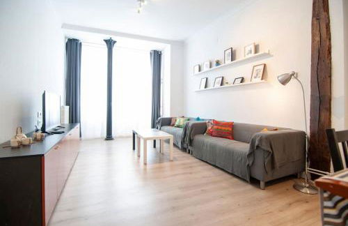 FAMILIAS Y GRUPOS - Muy buena UBICACION - BILBAO - Foto 3