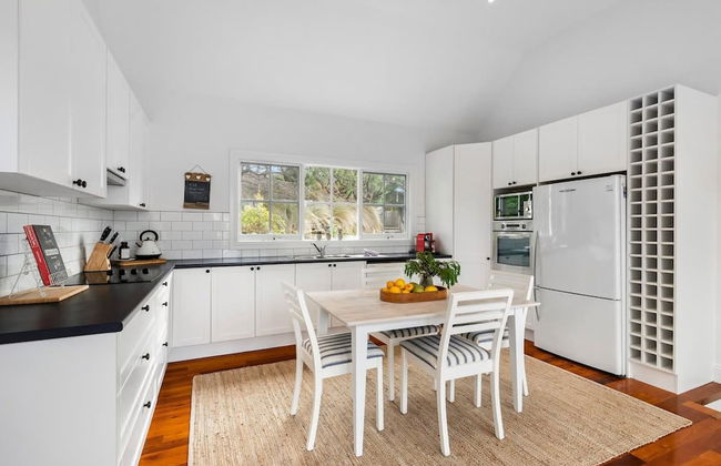 Rye Hamptons-inspired Gem - Photo 2