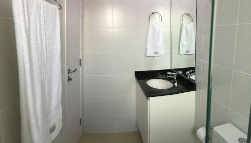 609-Apartamento Encantador, com 1 vaga de GARAGEM, Todo Mobiliado e Decorado, Edificio com Academia, Lavanderia, Excelente localização no Rebouças, Proximo ao Batel e Centro - Foto 3