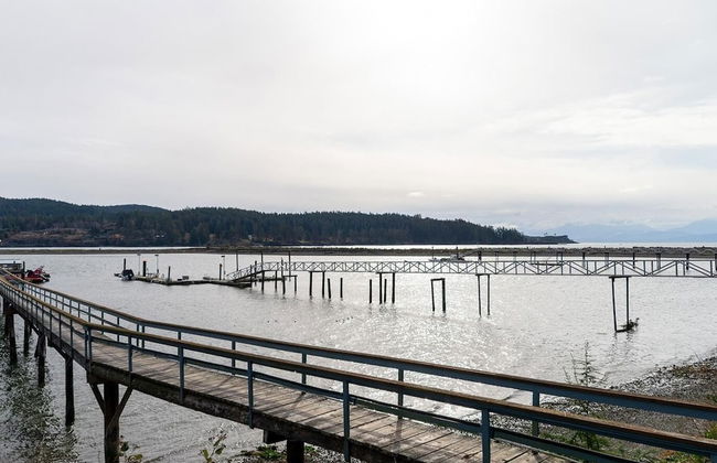 Salty Towers Oceanfront Cottages - Foto 52