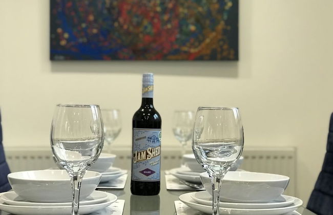 Stylish Modern 3-bed House nr Manchester City ctr - Foto 25