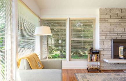 Sunny Side Island Retreat by Avantstay Backyard - Photo 22