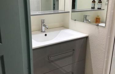 Superbe appartement à Uzès avec place de parking - Foto 15