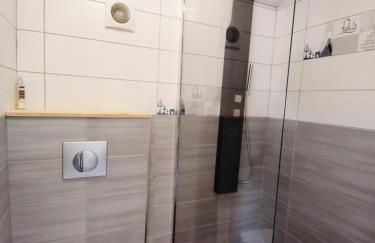 Chalet spacieux & spa - Foto 33