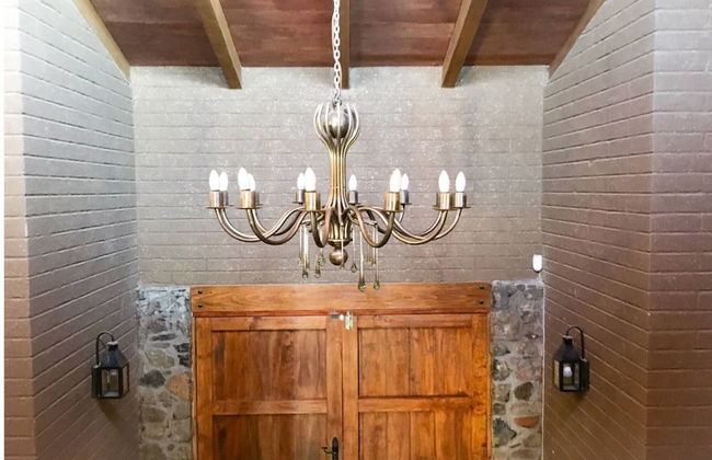 Beautiful Cabin Downtown Tapalpa Oven Mud Barbecue Grill 4 Room 12 ppl TV Wifi - Foto 31