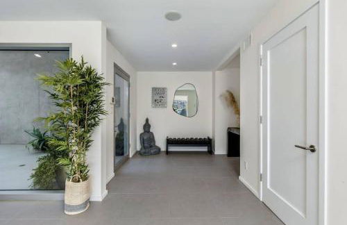 Spacious 4BR Retreat with Private Pool, Pool Table and Fast Wi-Fi Sleeps 9 Quiet Clinton Location - Foto 20