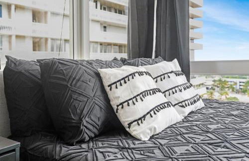 Relaxing Beach Escape - Oceanfront Pool and Tiki - Foto 25